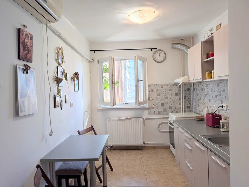 Mosilor x Eminescu, adiacent, metroul Obor la 7min.